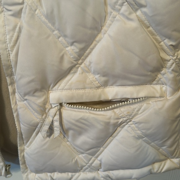 White down winter vest from The Gap - Picture 2 of 5
